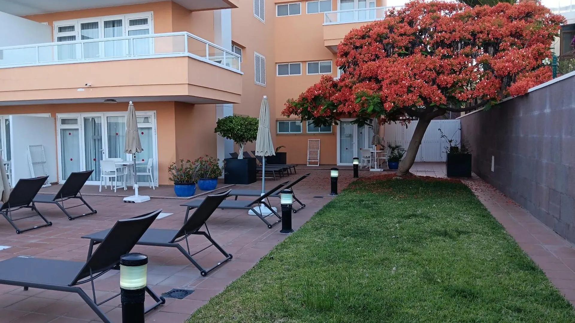 Apartamentos Horizonte Playa del Inglés 0*,  España